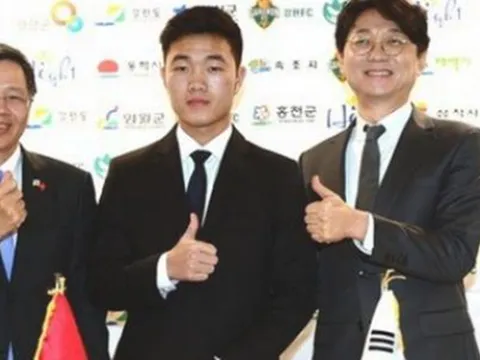 Lo cho Xuân Trường tại Gangwon FC