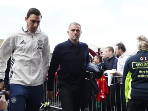 M.U tuyên bố Matteo Darmian không phải để bán