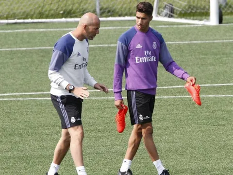 Giữa bão chấn thương, Zidane cậy nhờ hai tài năng 18 tuổi