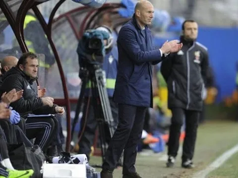 Zidane không ngớt lời khen ngợi Benzema