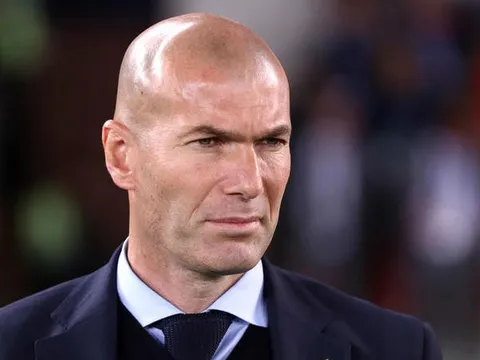Zidane tự biết không thể trụ lại Real lâu dài