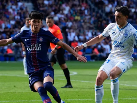 PSG chia điểm với Lorient trong trận cầu 4 bàn thắng