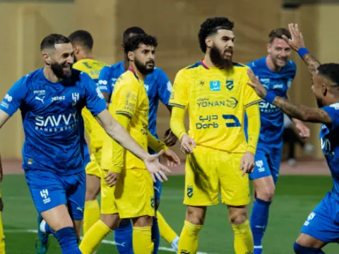Benzema nổ súng, Al-Hilal phả hơi nóng vào Al-Nassr
