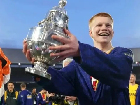 Real Madrid chi 50 triệu chiêu mộ Kees Smit