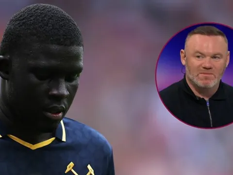 Rooney chê tội đồ West Ham xử lý ngớ ngẩn