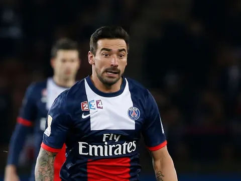 Lavezzi trả giá đắt vì lén lút cướp bồ của bạn thân