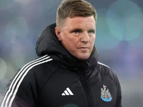 Xếp thứ 13, Newcastle vẫn tin tưởng tuyệt đối vào Eddie Howe