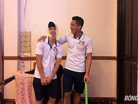 "Cười không nhặt được răng" khi Công Phượng - Văn Trường nhí nhảnh với ca khúc Ông Bà Anh