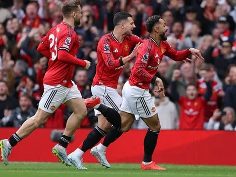 5 điểm nhấn MU 3-2 Liverpool: Mainoo đẳng cấp, vé C1 cho MU