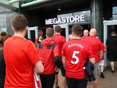 Champions League mở khóa tài chính cho Man Utd