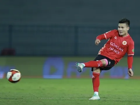 Quang Hải vững ngôi cầu thủ nội đắt giá nhất V-League