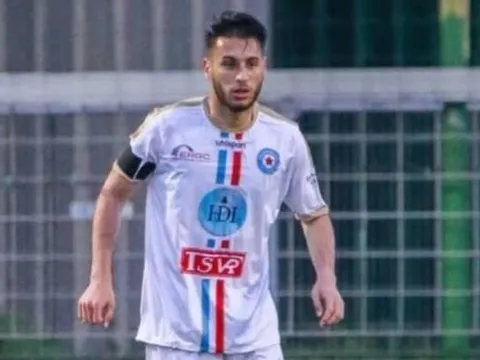 3 CLB V-League tranh giành trung vệ Việt kiều Pháp