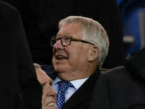 Sir Alex Ferguson hồi phục sau sự cố ở Old Trafford