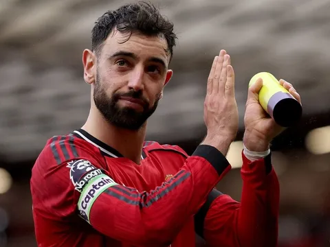 Bruno ca ngợi Carrick, bảo vệ chiến thuật của Amorim