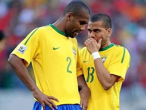 5 hậu vệ phải đáng nhớ trong lịch sử bóng đá Brazil