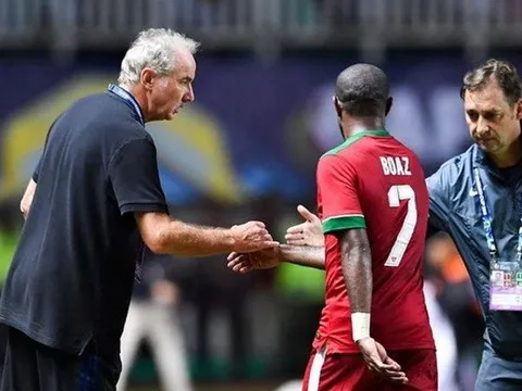Huấn luyện viên Alfred Riedl muốn soán ngôi Thái Lan trong tương lai