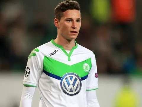 Arsenal nên mạo hiểm với canh bạc Draxler?