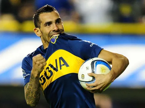 Carlos Tevez: “Cậu bé người gỗ” của bóng đá thế giới