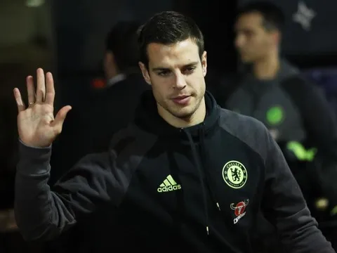 Carragher chỉ ra hậu vệ xuất sắc nhất Premier League hiện nay