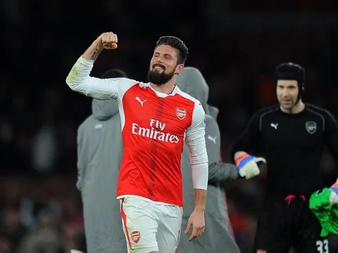 Những những pha làm bàn bằng đầu đỉnh cao của Giroud