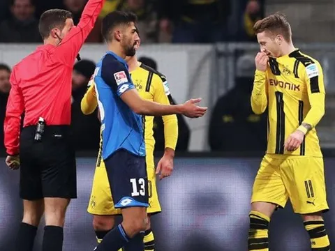 Chùm ảnh: Dortmund chia điểm với Hoffenheim trong thế mất người