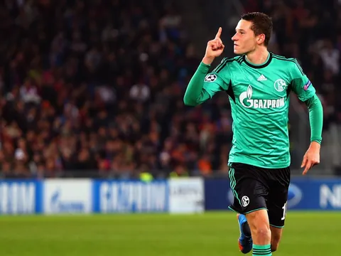Chuyển nhượng ở Arsenal: Đã đến lúc thôi "cứng đầu"?