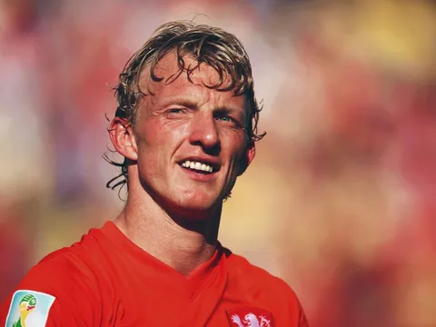 Còn ai nhớ đến Dirk Kuyt, ngôi sao đa năng nguời Hà Lan?