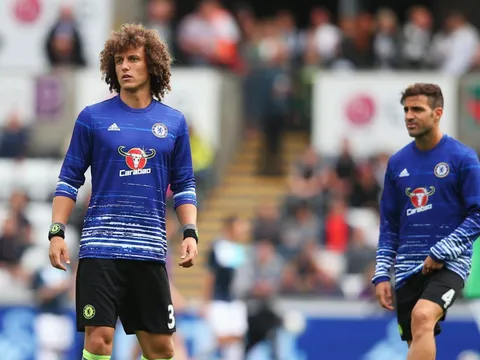 David Luiz thể hiện ra sao tại Chelsea mùa 2016/17?