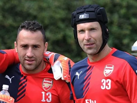 David Ospina & Petr Cech - Ai xuất sắc hơn?