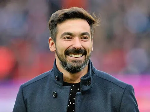 Điểm tin chiều 08/12: Ronaldo bị Lavezzi bỏ xa, HLV Hữu Thắng vẫn 'an toàn'