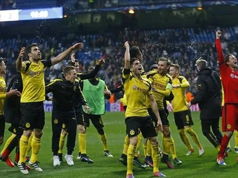 Dortmund xô đổ kỷ lục của MU, Real và Barca tại Champions League