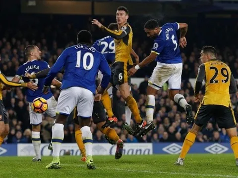 Everton cần chơi trực diện trước Liverpool