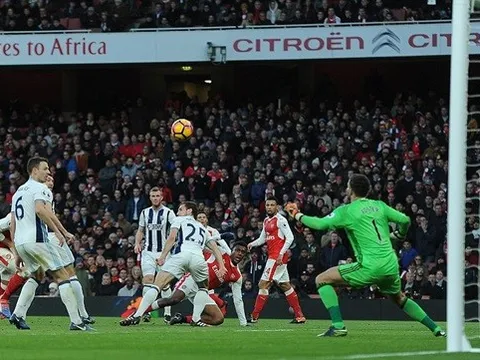 Góc Arsenal: Không biết tạt cũng là một cái tội