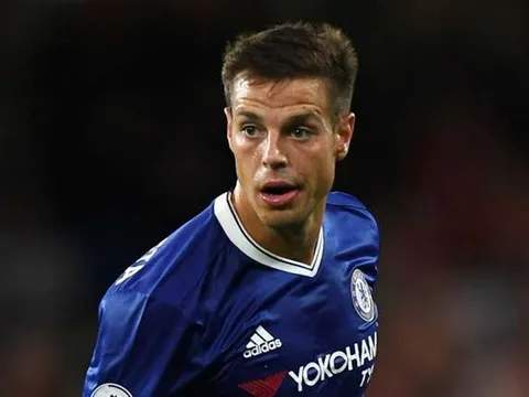 Huyền thoại Chelsea hiến kế "độc" vụ Diego Costa