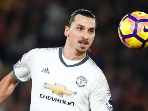 Ibra, Pogba thừa nhận ăn may Crystal Palace
