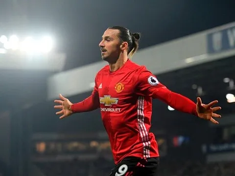 Man Utd giữ chân Ibrahimovic bằng hợp đồng đặc biệt
