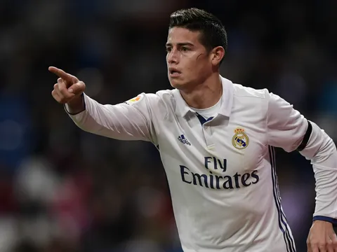 James Rodriguez trở lại Colombia, làm visa UK