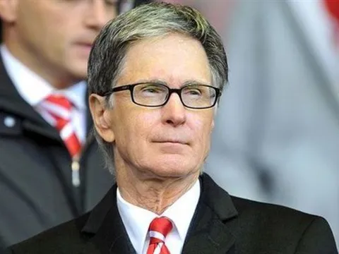 John Henry bác tin muốn bán lại Liverpool