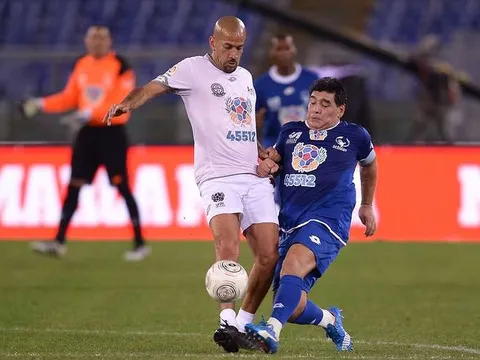 Juan Veron bất ngờ trở lại sân cỏ ở tuổi 41