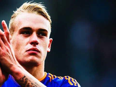 'Kết' hậu vệ Feyenoord, M.U dự chi 15 triệu bảng