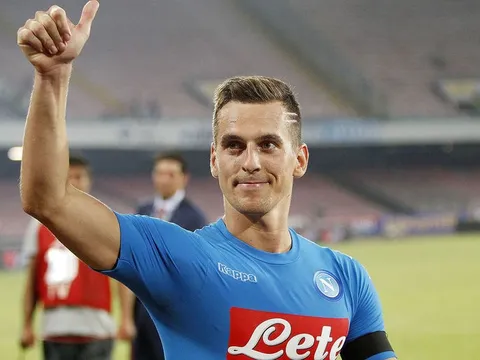 Khả năng làm bàn cực đỉnh của Arkadiusz Milik ở Napoli