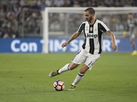 Khả năng phòng ngự siêu việt của Leonardo Bonucci