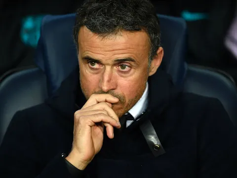 Luis Enrique e dè khi nói về tương lai ở Barca