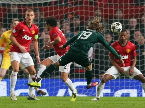 Luka Modric tung cú đá hạ gục De Gea