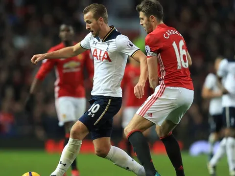 Màn trình diễn của Michael Carrick vs Tottenham