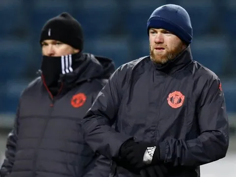 Man Utd bỏ tập vì 'chết cóng' tại Zorya