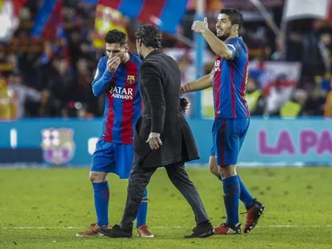 Xin áo đấu Messi cho con trai, HLV Espanyol bị chửi bới thậm tệ
