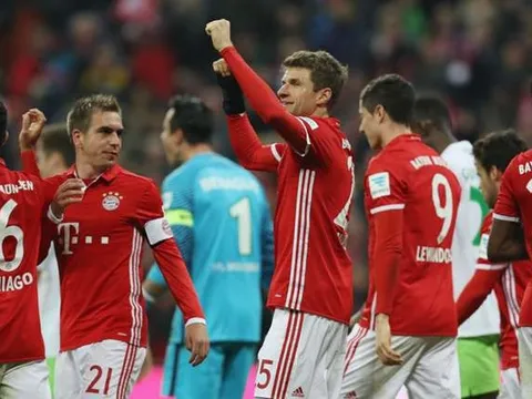Mueller hết tịt ngòi sau 999 phút, Ancelotti hân hoan