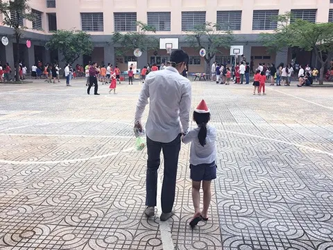 Muôn vẻ kiểu xả hơi của tuyển thủ Việt Nam sau AFF Cup
