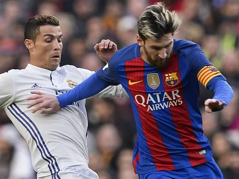 Chủ tịch Barca nói gì khi Ronaldo giành Quả bóng Vàng?